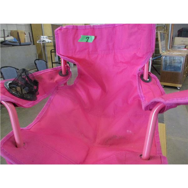KID'S PINK LAWN CHAIR