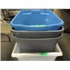 Image 1 : ESTATE:  4 TOTES (NO LIDS)
