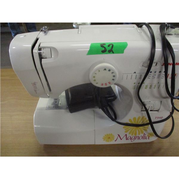 JANOME SEWING MACHINE