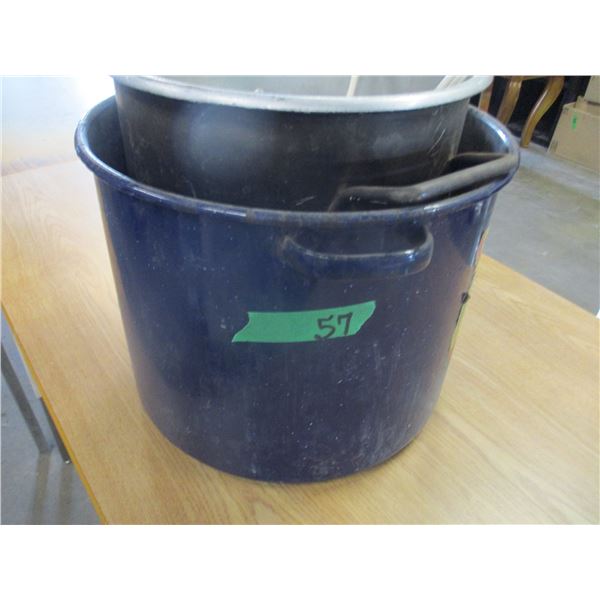 2 - LARGE POTS FOR FLOWERS, 1 - EXTENSION CORD