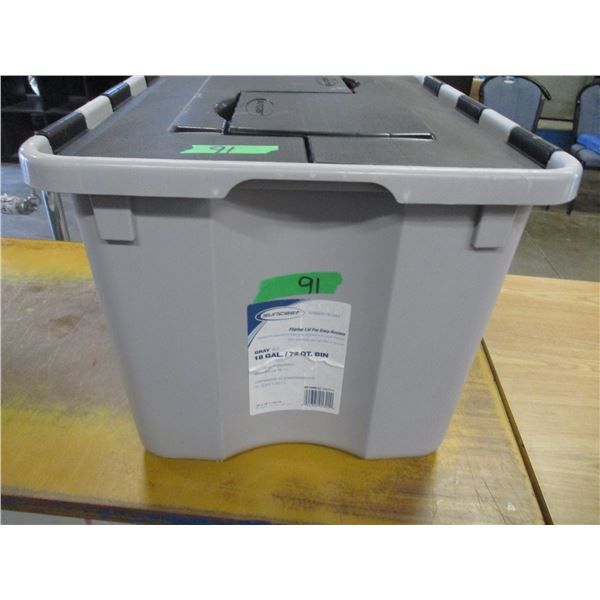 ESTATE:  18 GALLON GRAY TOTE C/W LID