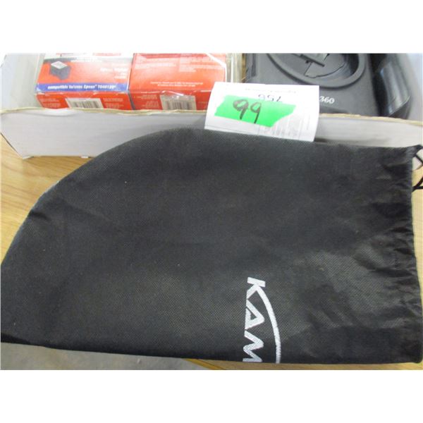 TRAY C/W OFFICE ITEMS