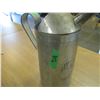 Image 1 : OIL POURING CAN