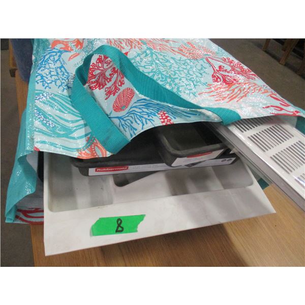 TOTE C/W BAGS & TRAYS