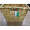 Image 2 : WICKER BASKET