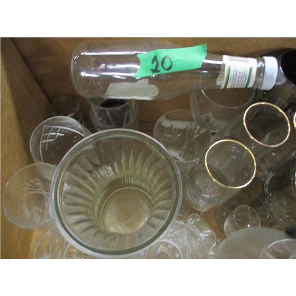 BOX C/W ASSORTED GLASSWARE (SOME CRYSTAL)