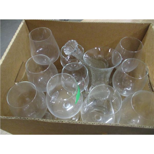 BOX C/W ASSORTED GLASSWARE (SOME CRYSTAL)