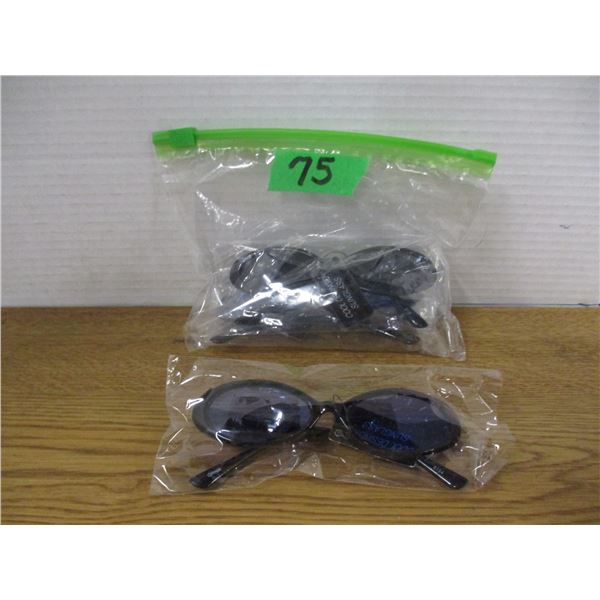 NEW:  BAG C/W 3 PAIR OF SUNGLASSES