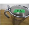 Image 2 : INSULATED PITCHER