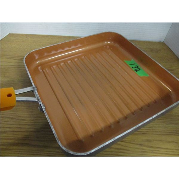 ESTATE:  12" SQUARE FRYING PAN