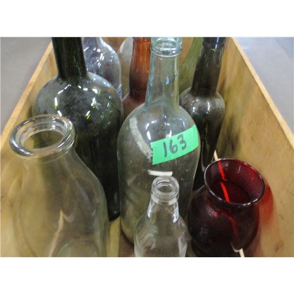 WOODEN BOX C/W ASSORTMENT OF OLD BOTTLES