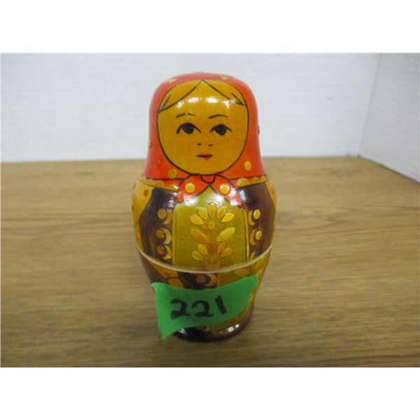 ESTATE:  SET OF WOODEN DOLLS