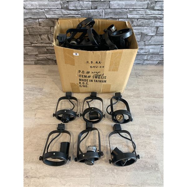 Track Light Fixtures 25 Units - Work