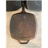 Image 2 : Lot of 3 Cast Iron Pans