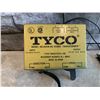Image 4 : Lot of Vintage TYCO HO Scale Electric Trains - Model Railroad - As-Is - Untested