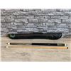 Image 1 : Players 2-Piece Srew In Pool Cue with Case