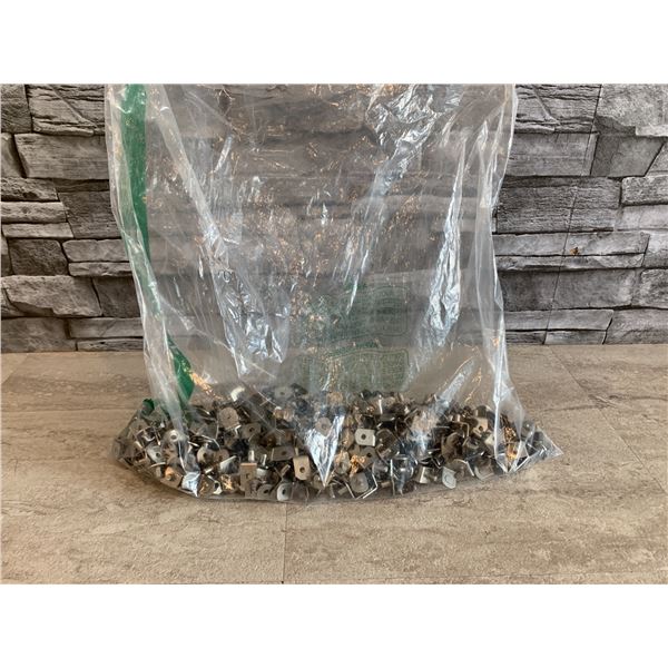 Over 200 Shelf Pins - 5mm Silver