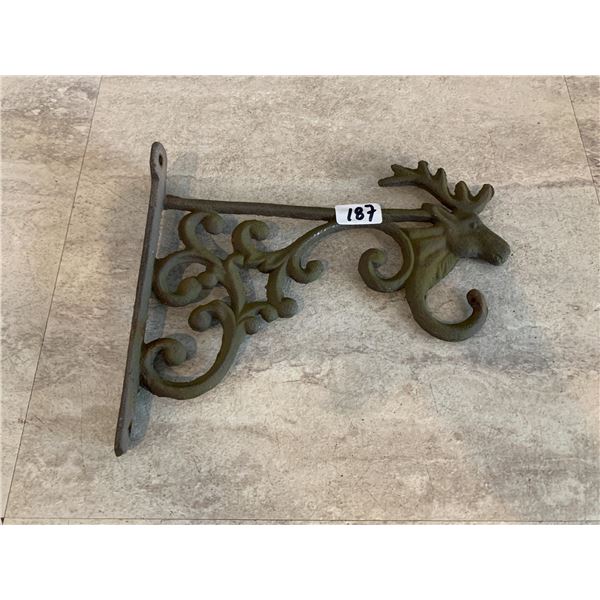 Metal Wall Hanger With Deer