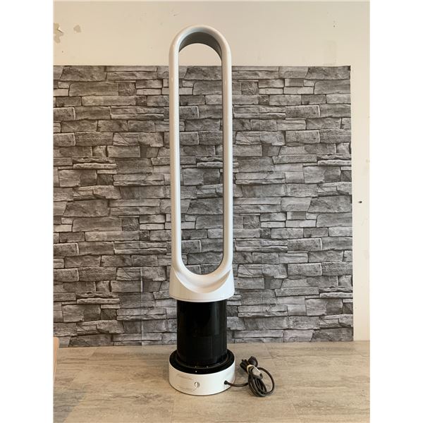 Dyson Oscillating Portable Air - Fan Model: NM9 - Comes with Remote