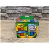 Image 1 : Crayola 24 Washable Sidewalk Chalk