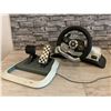 Image 1 : X-Box 360 Wireless Racing Wheel With Force Feedback