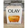 Image 1 : OLAY Vitamin C Lightweight Moisturizer