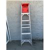 Image 4 : 6FT Folding Aluminum Ladder With Shelf