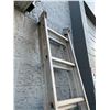 Image 3 : Extendable Aluminum 8 Foot Ladder
