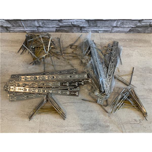 Lot of GeBot Bird Spikes