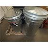 Image 1 : 5 Metal Garbage Cans