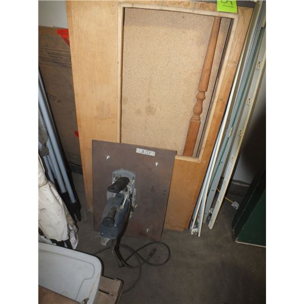 Router Table w/ Router