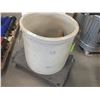 Image 1 : 30 Gal Medalta Crock