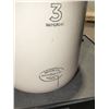 Image 2 : 3 Gal Medalta Crock
