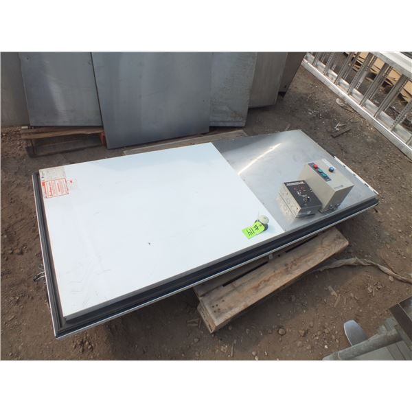 Cooler / Freezer Door & 2 Control Boxes