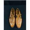 Image 5 : Pair of Vintage Original Mens Gucci Shoes - Size 47.5 m Good Condition and Pair of Vintage Mens Shoe