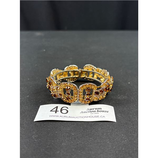 Vintage Hinged Rhinestone Cuff Bangle Nice!