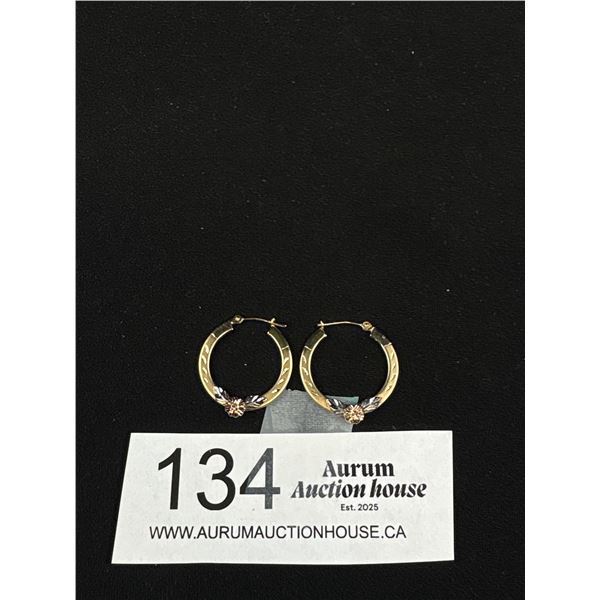 Solid 14k Tri Color Gold Small Flower and Leaf Relief Hoop Earrings - Made in Isreal - 7/8" - 1.76 G