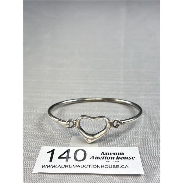 Vintage 925 Sterling Silver Taxco TM-40 Open Heart Bracelet - 19.86 Grams - Marked and Tested