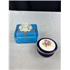 Image 7 : Vintage Lot of Trinket Boxes - Ceramiche Italy Porcelain Cobalt Blue - Japan Brass Porcelain Casket 