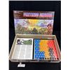 Image 2 : MB Game Master Series Fortress America Game w/ Original Box