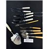Image 4 : Nice Lot of Vintage Cutlery - Bone/Bakelite Handled Robert Mosley Sheffield, Premier