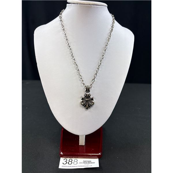 Vintage Heavy Link Silver Fleur De Led Necklace
