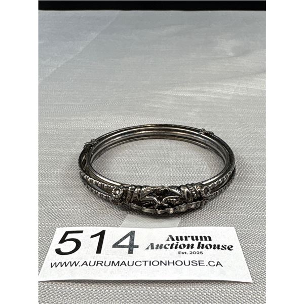 Vintage Silver Tone Metal Bangle