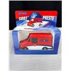 Image 4 : Lot of 3 Collectable Canada Post Diecast Vehicles in Original Boxes
