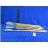 Image 1 : 12 Wood Arrows with Field Points - 29" Length