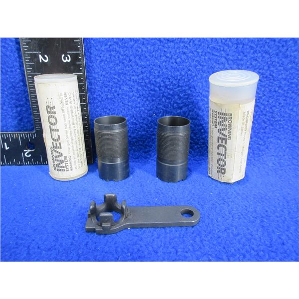 2 - Browning Invector 12 Ga Chokes & Wrench - Modified & Imp Cylinder