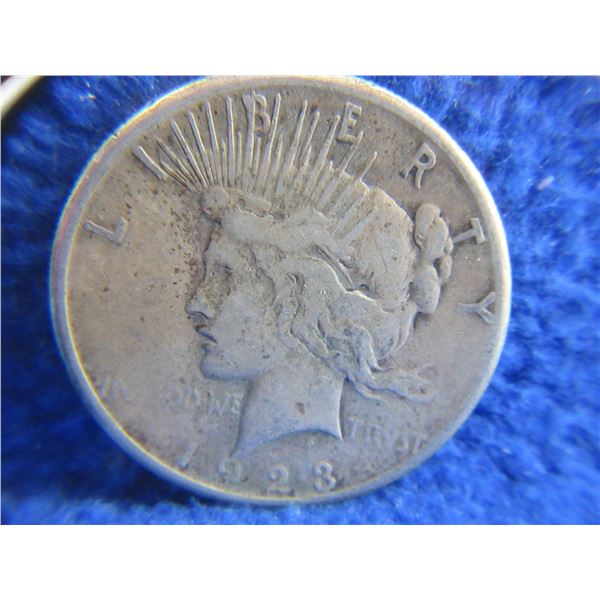 1923 USA One Dollar "Peace Dollar" - .900 Silver