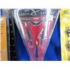 Image 3 : Lot of 12 - Magnus and Carbon Express Broadheads - New Old Stock