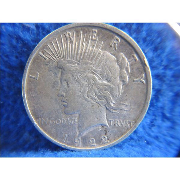 1922 USA One Dollar "Peace Dollar" - .900 Silver