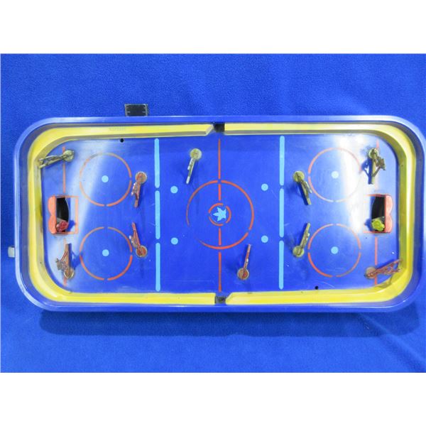 Vintage "Reliable Brand" 1954 Foster Hewitt Table Hockey